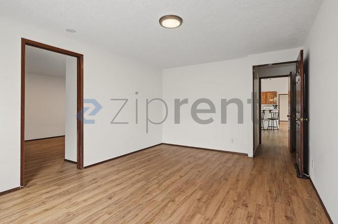 2165 SW 208th Ave – photo 1 of 10