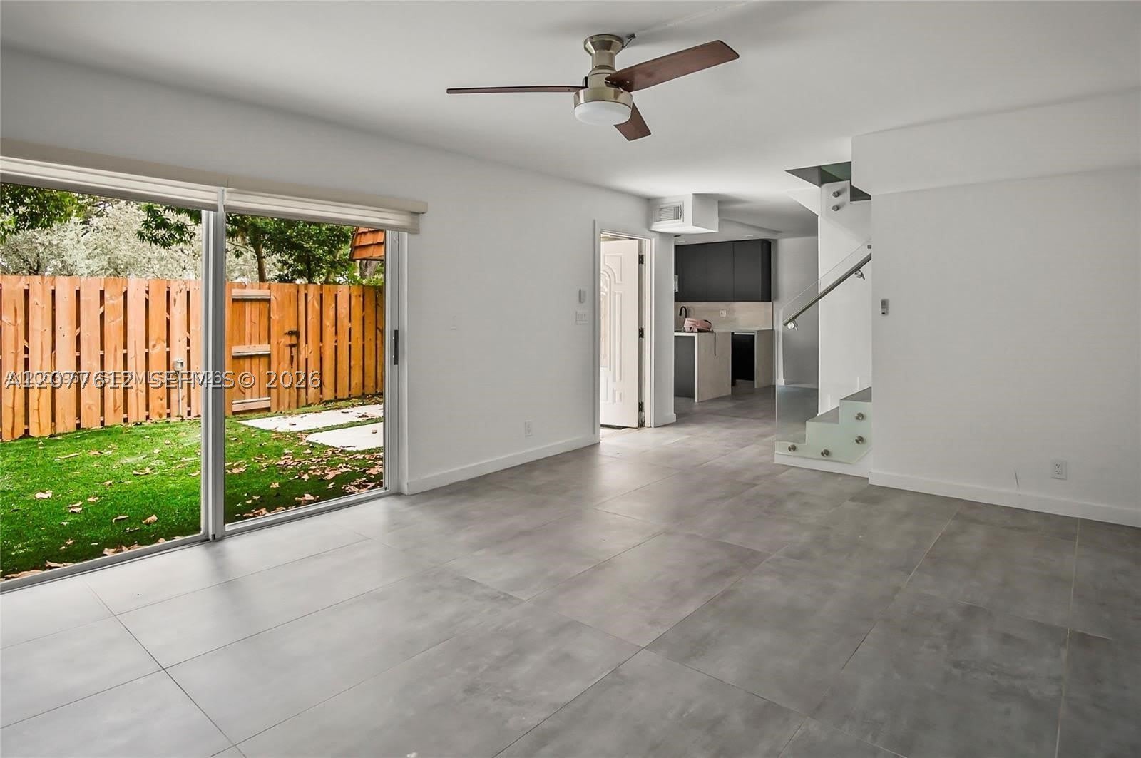 2161 Orange Grove Dr – photo 1