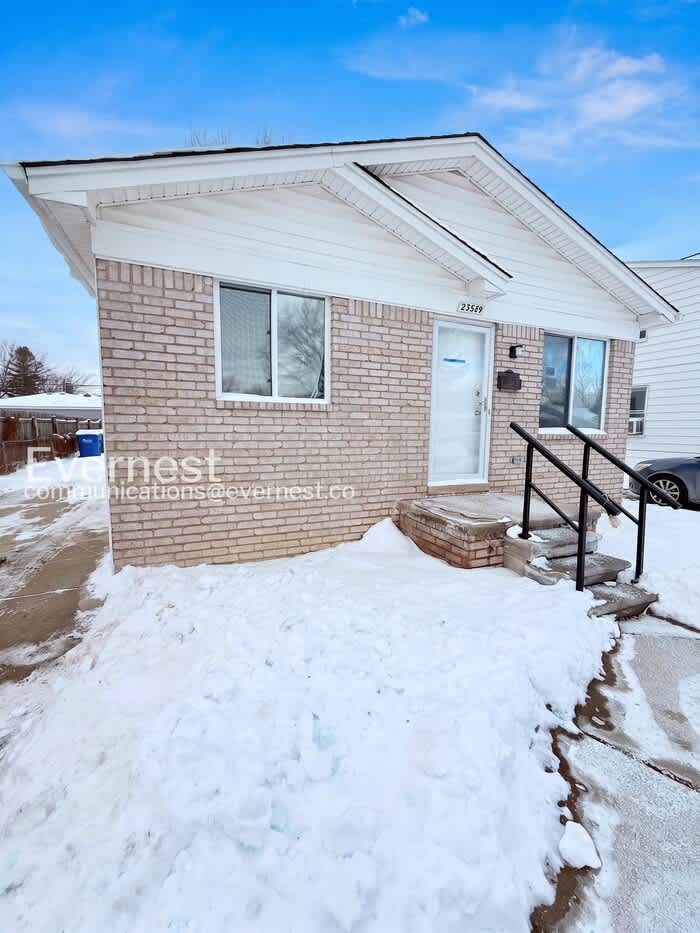 23569 Stewart Avenue – photo 1