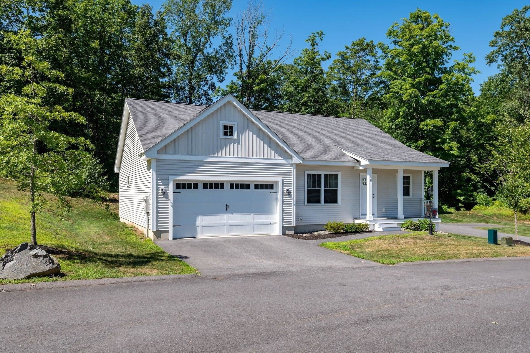 30 Copley Drive – photo 1 of 29