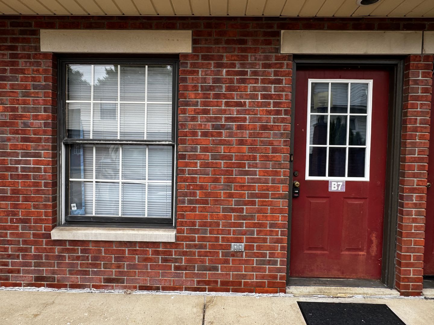 Two bedroom apartment – photo 1 of 21