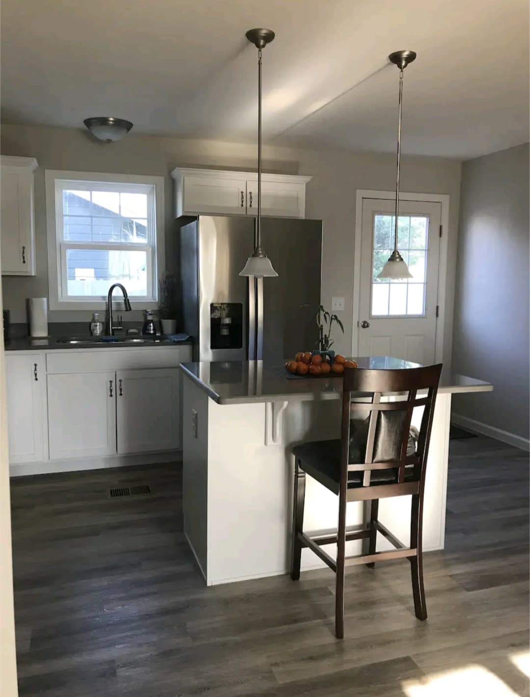 142 West Daggett Street – photo 1 of 20