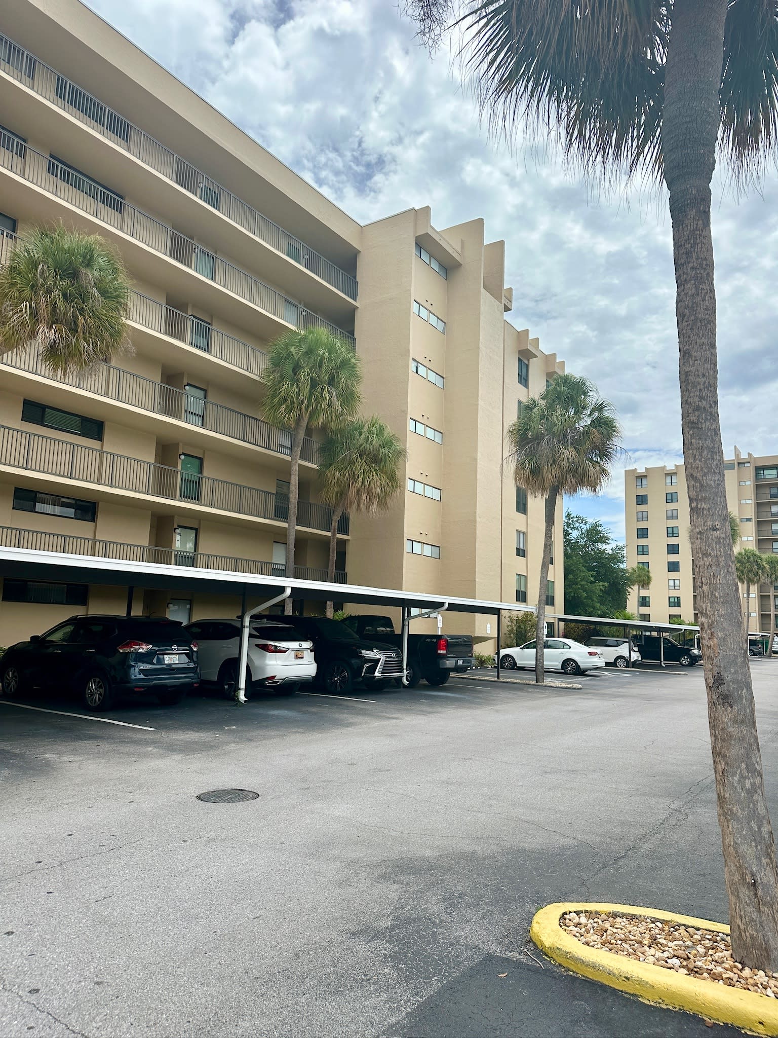 2617 Cove Cay Drive 1 311 – photo 1