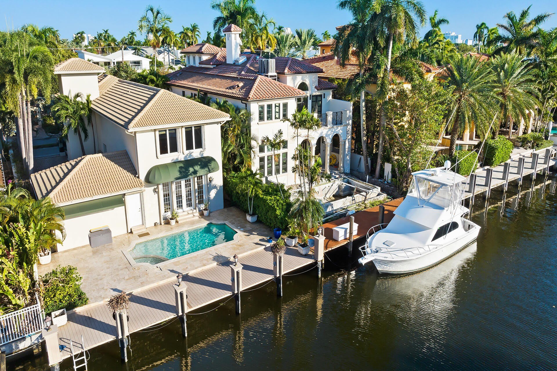 413 Coconut Isle Drive – photo 1