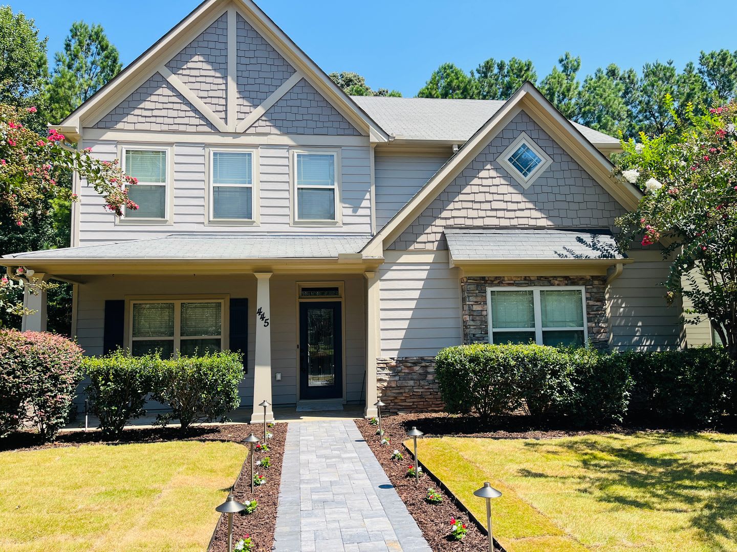 WOW! Newly renovated 4 bedroom 3 bathroom home in Newnan! Must See! – photo 1