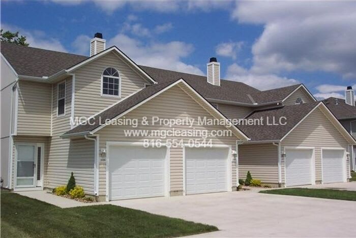 1014 Garden Drive – photo 1 of 19