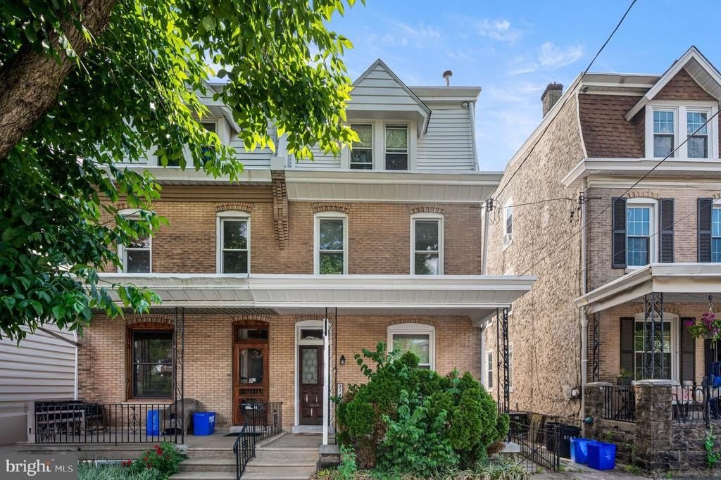 3740 MANAYUNK AVENUE – photo 1