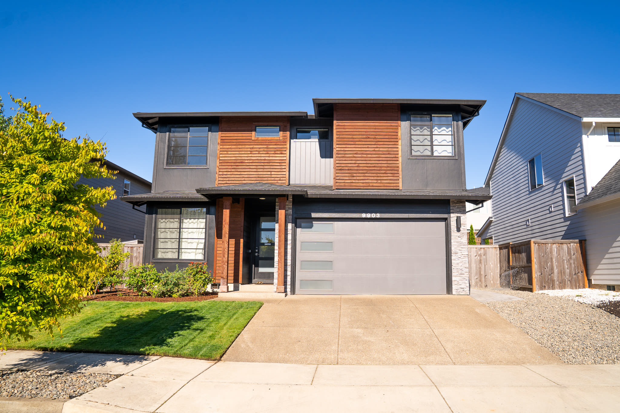 9903 Southwest 172Nd Avenue – photo 1 of 322