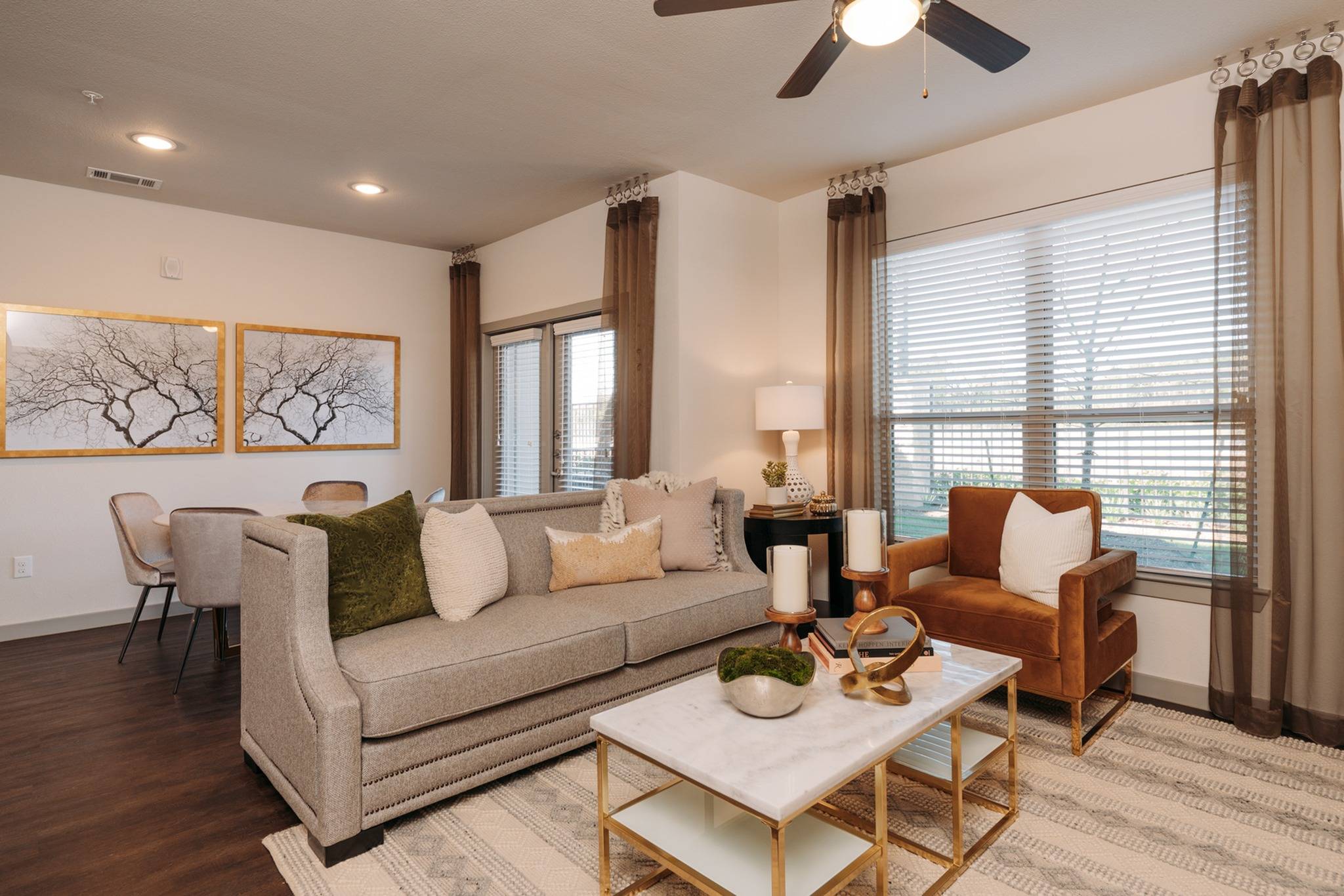 Los Robles Apartments – photo 1