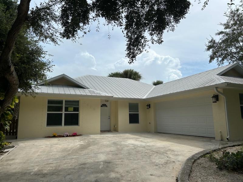 2426 Oak Drive – photo 1