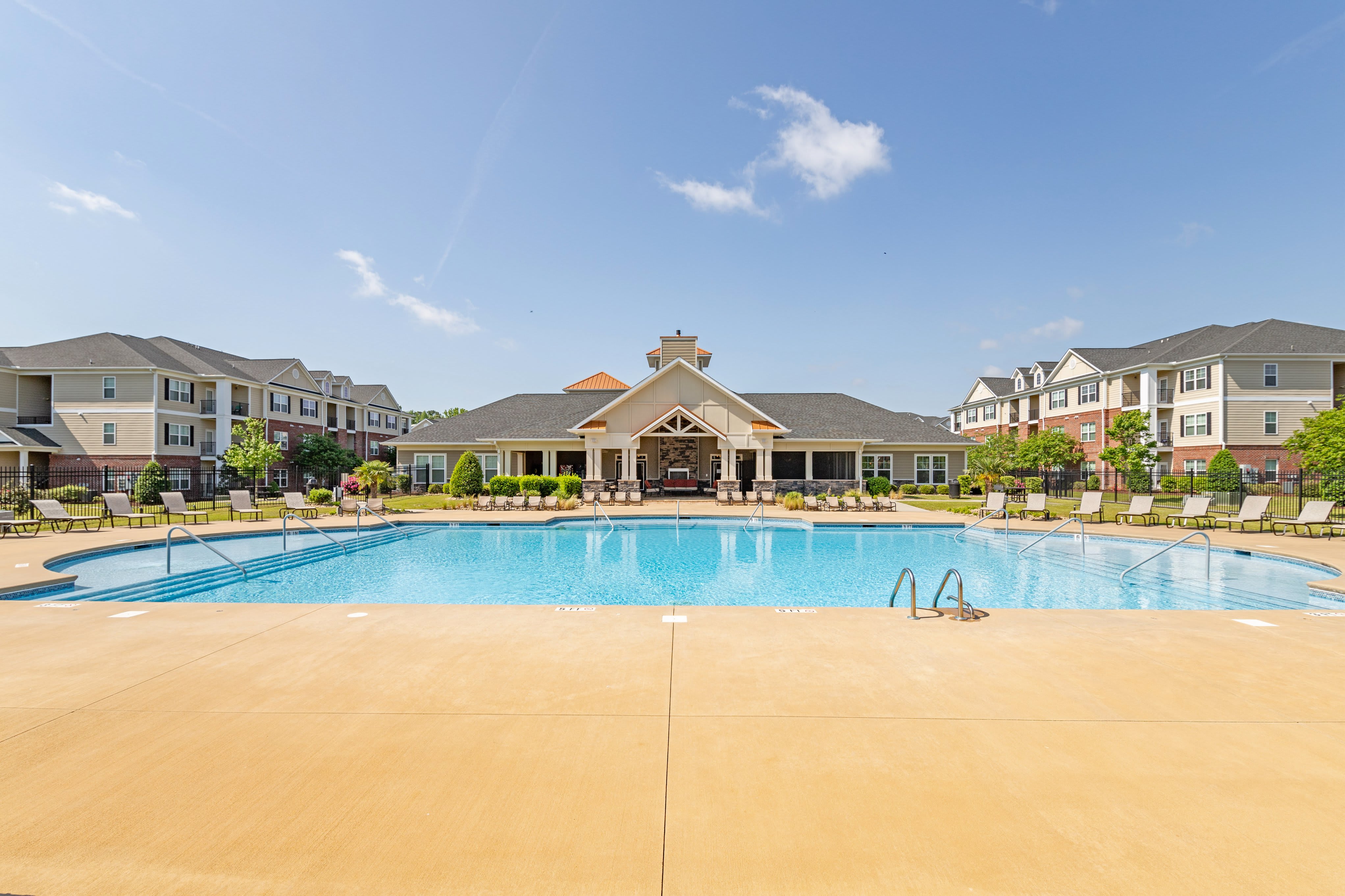 The Heritage at Arlington Apartment Homes – photo 1