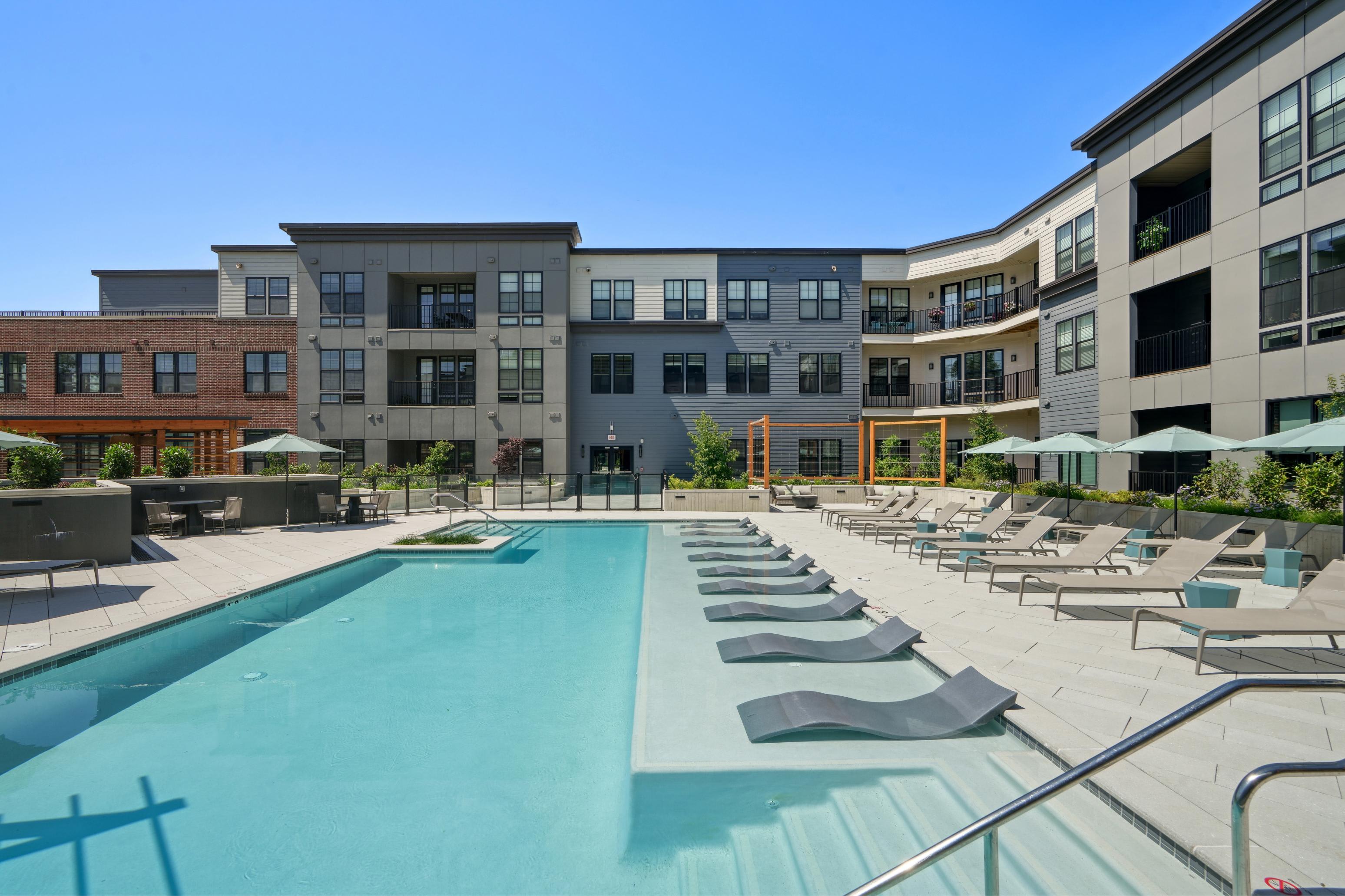 333 North Broad – photo 1 of 245