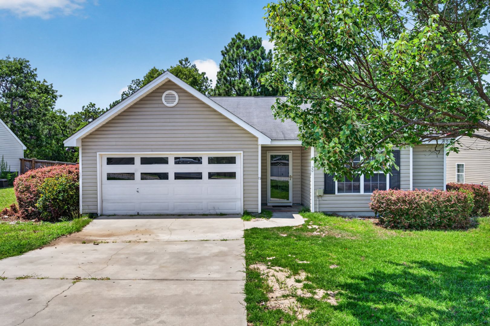 Beautiful home in Elgin – photo 1 of 28