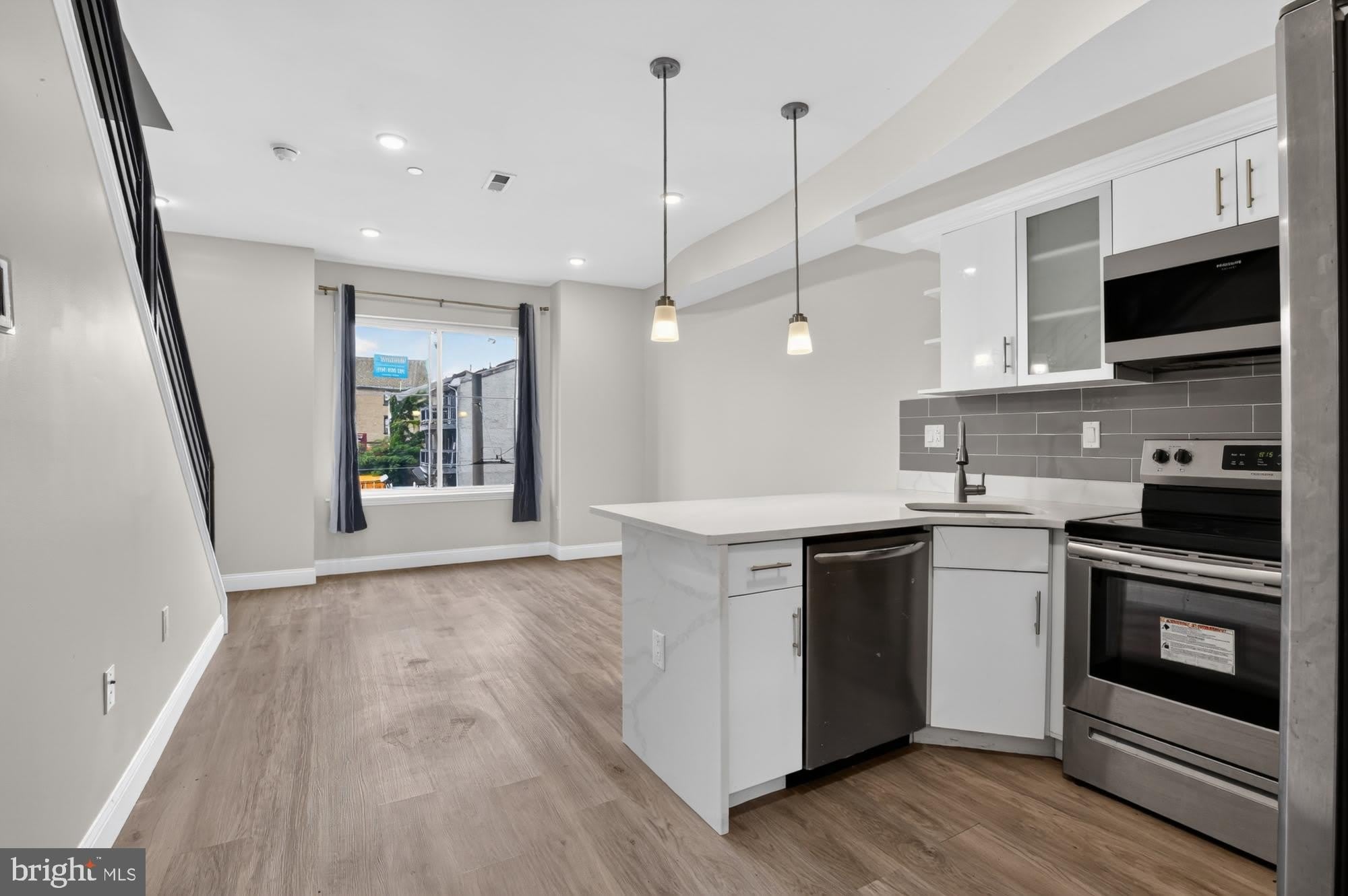 519 N 11TH Street – photo 1