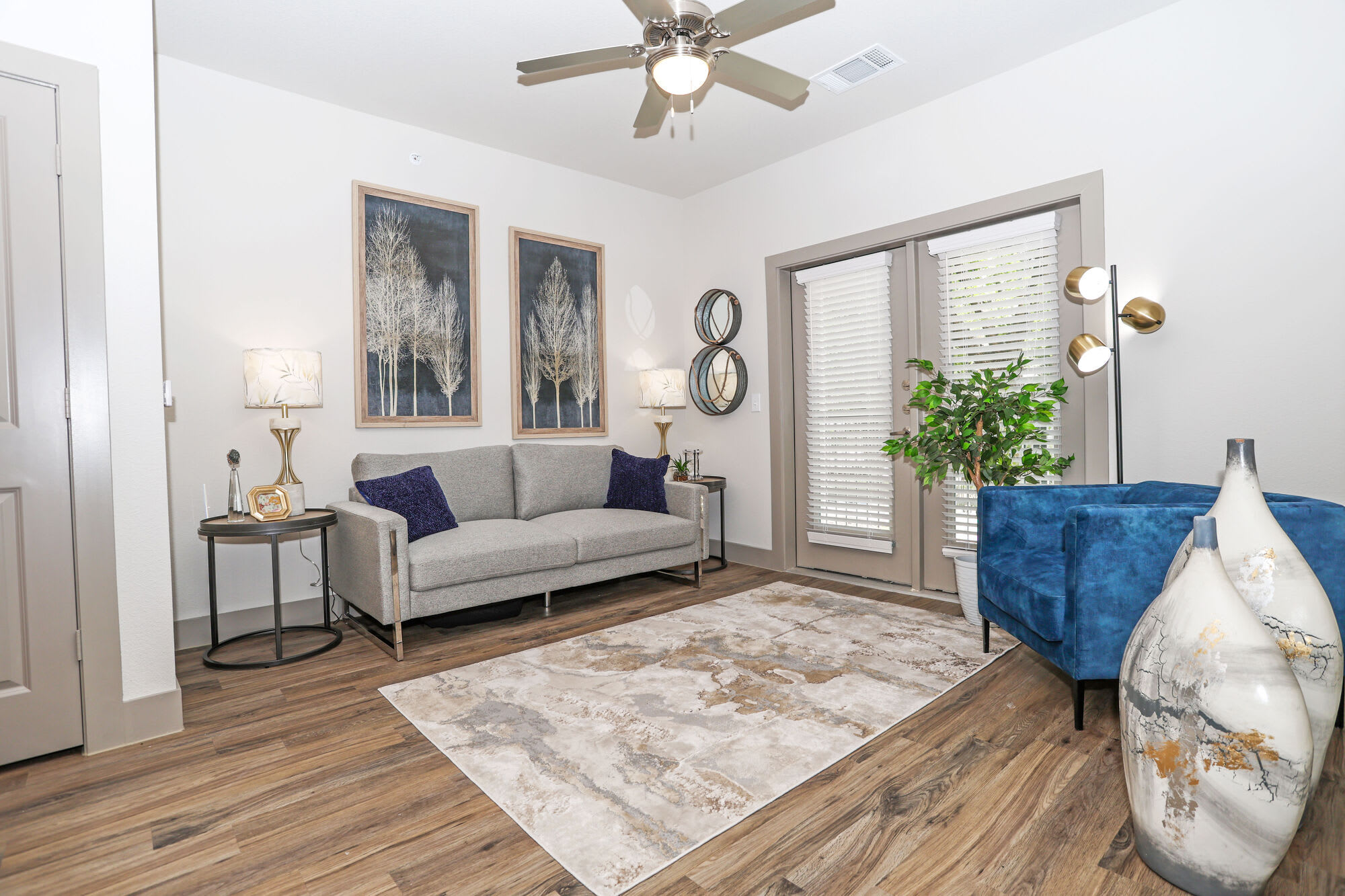 Gateway Oak Cliff – photo 1