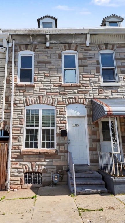 1105 Green Street – photo 1