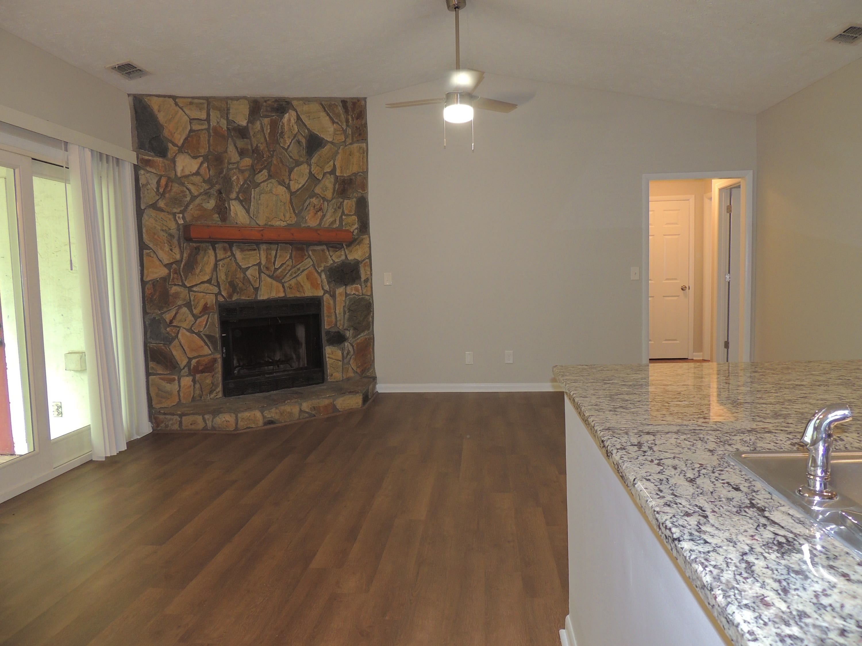 1006 Wood Creek Drive #8 – photo 1