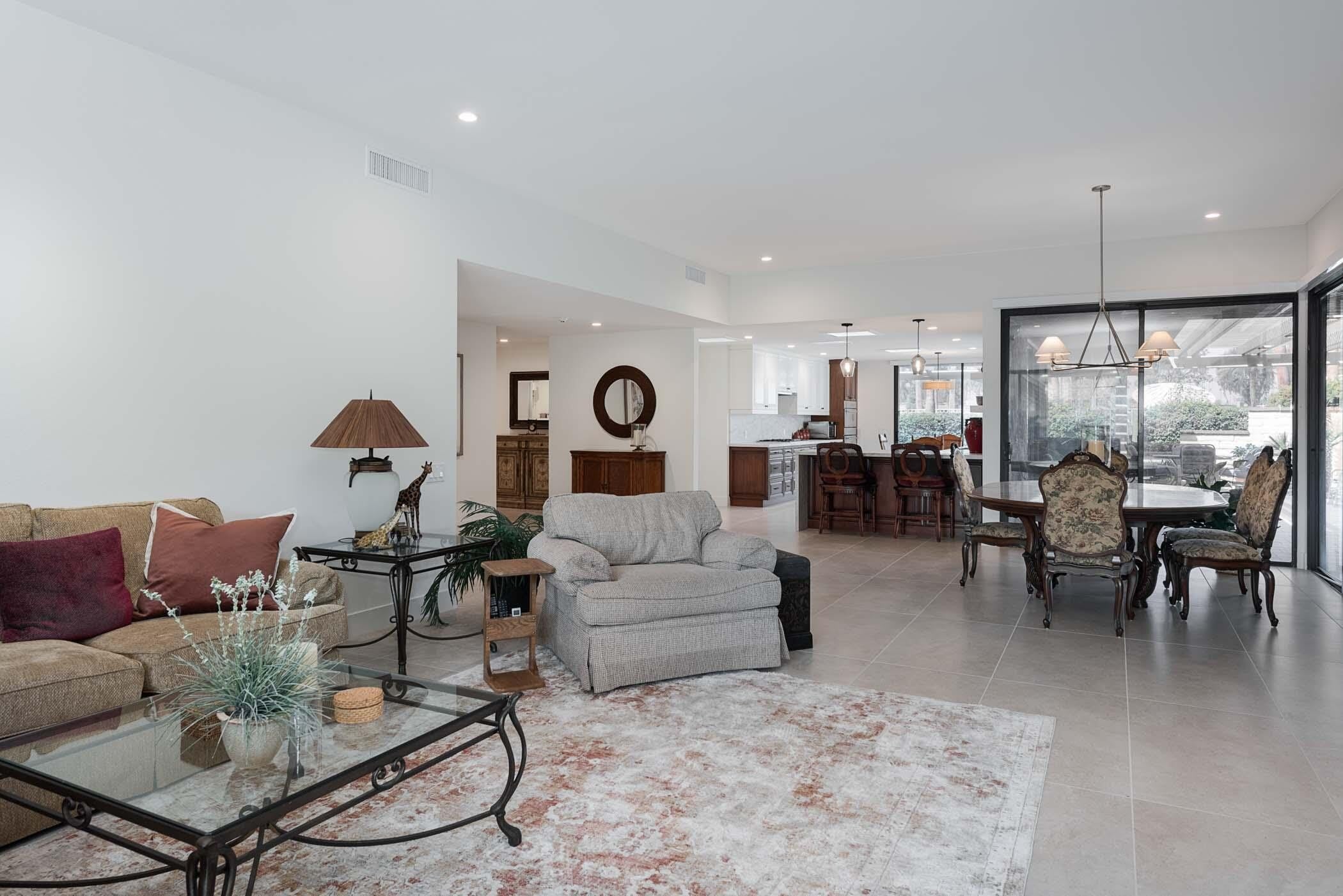 101 Columbia Drive – photo 1