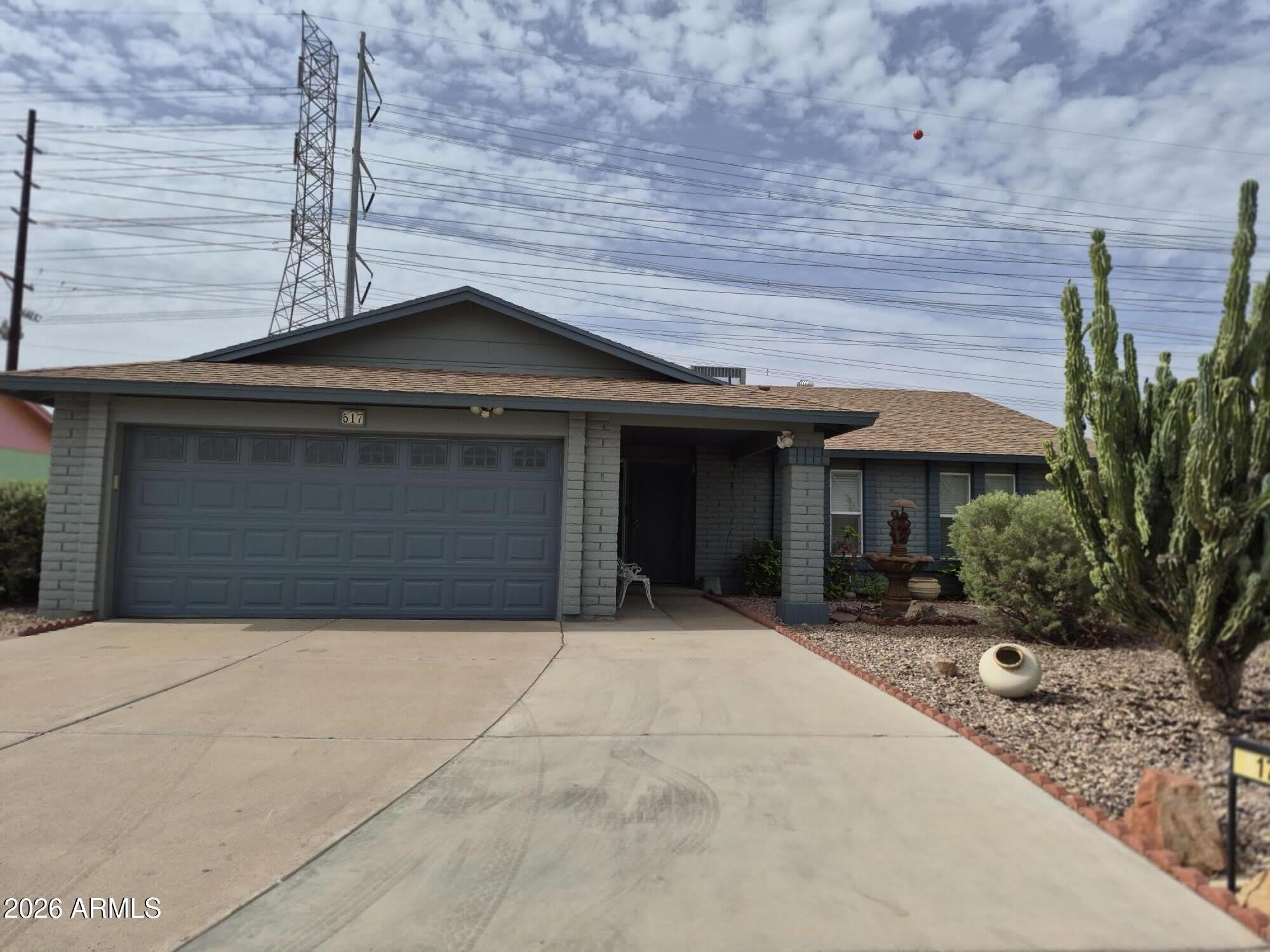 517 W PERALTA Avenue – photo 1