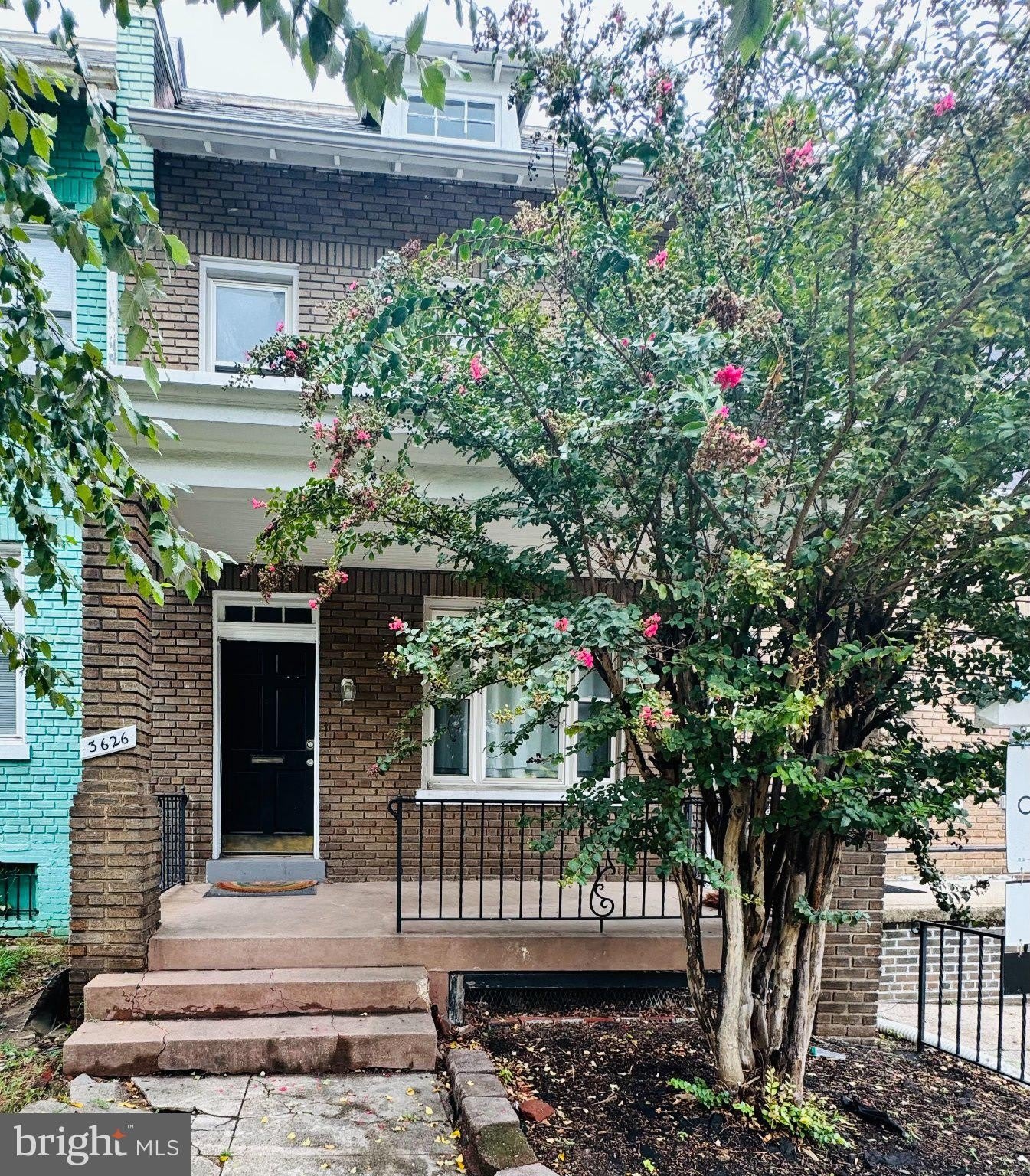 3626 12TH Street NE – photo 1