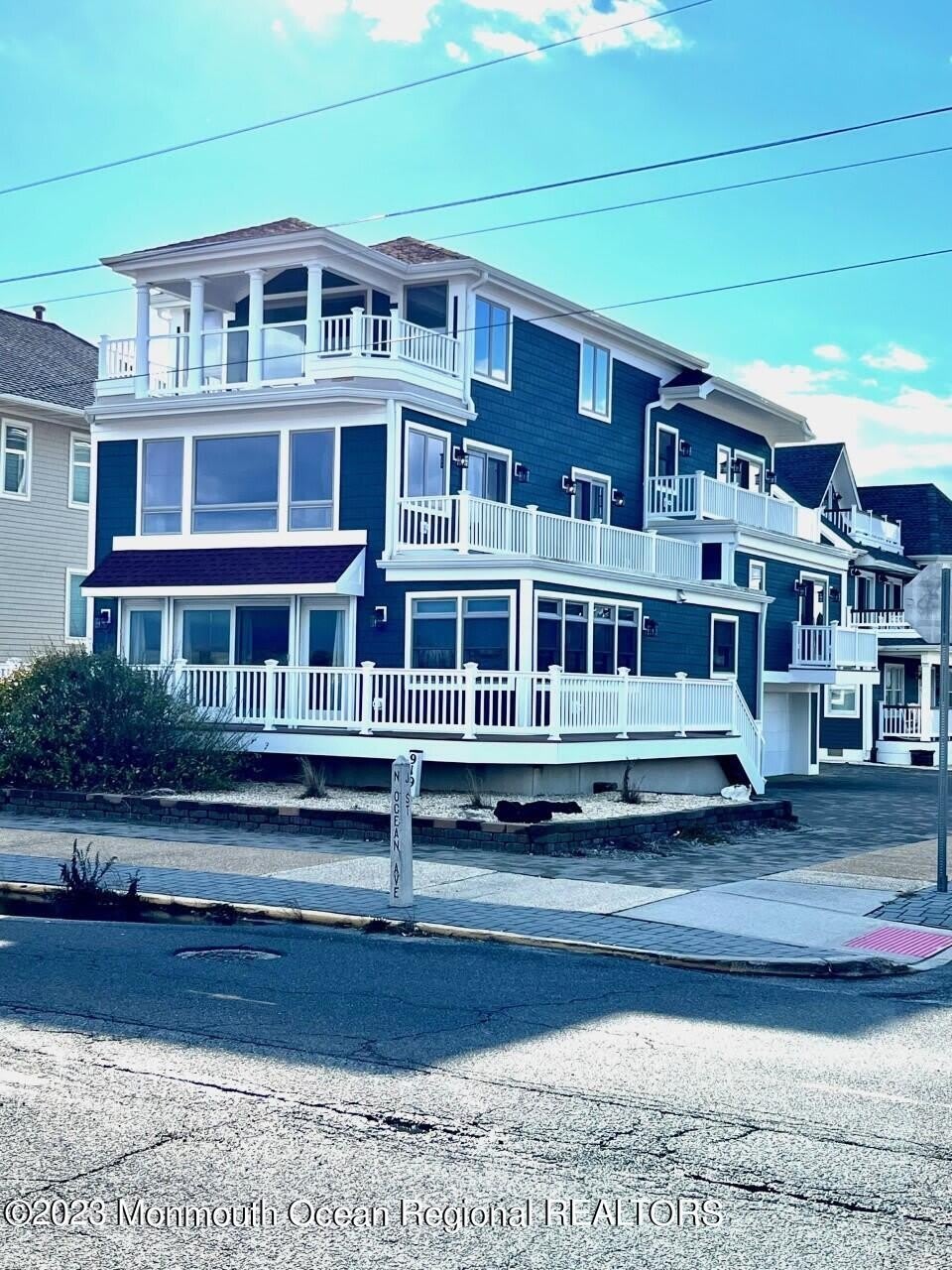 919 N Ocean Avenue – photo 1