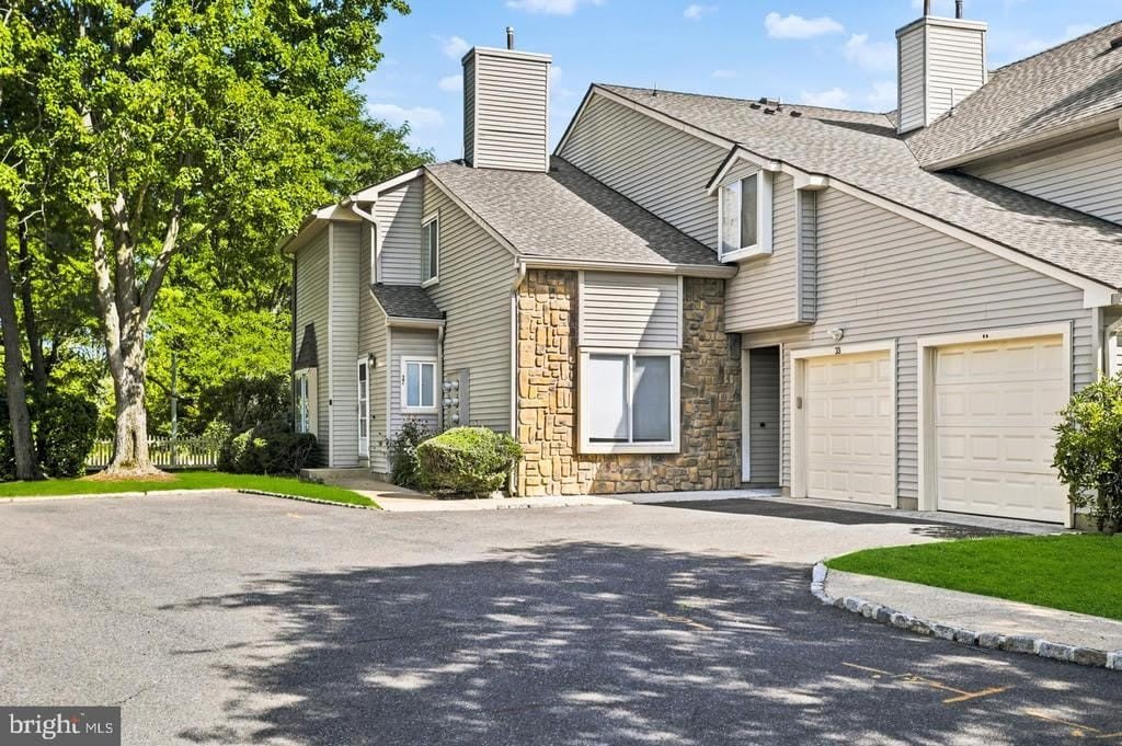 37 Teal Court – photo 1 of 287