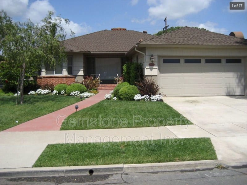 4947 63rd St – photo 1