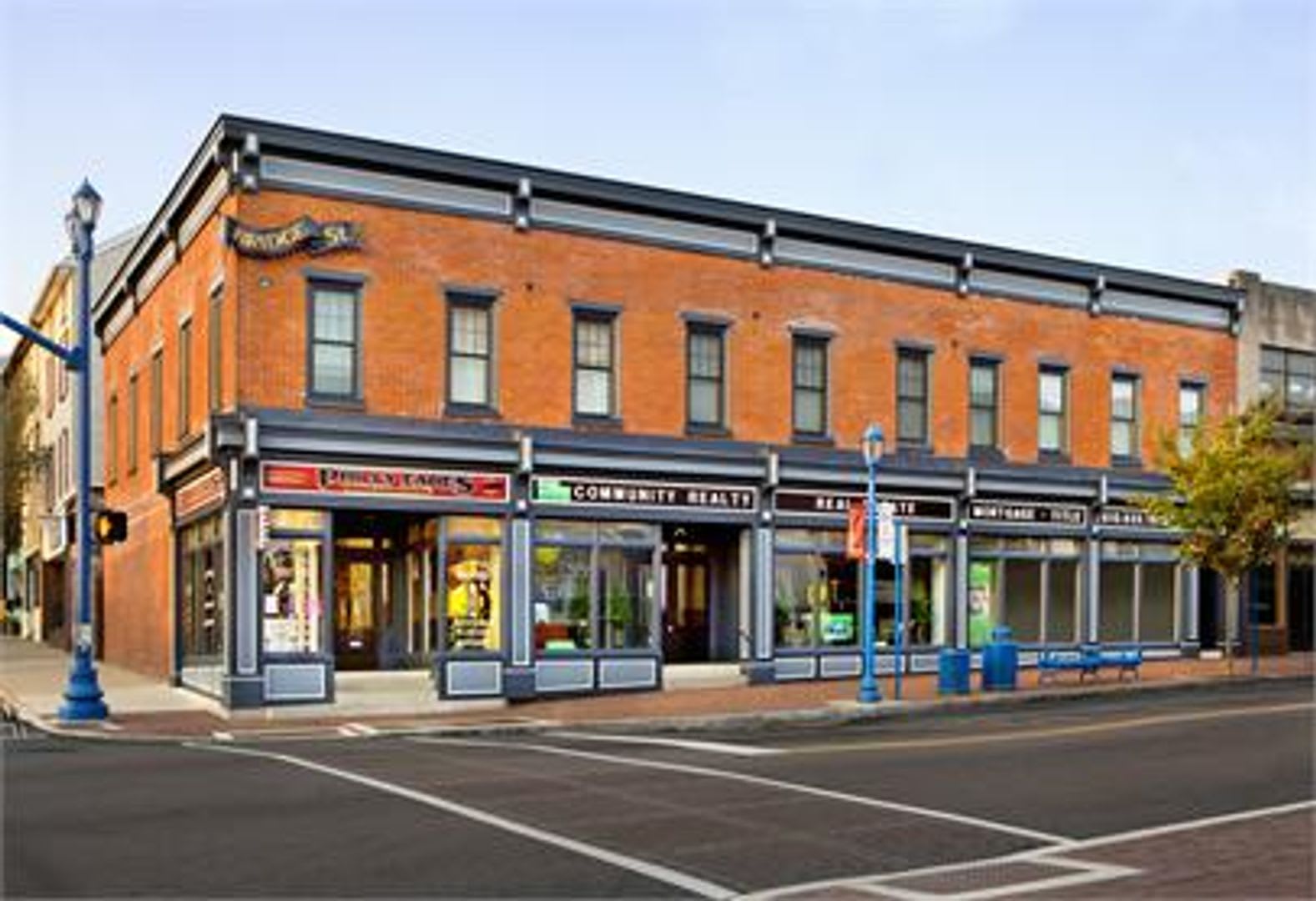Merchants Lofts IV – photo 1 of 19