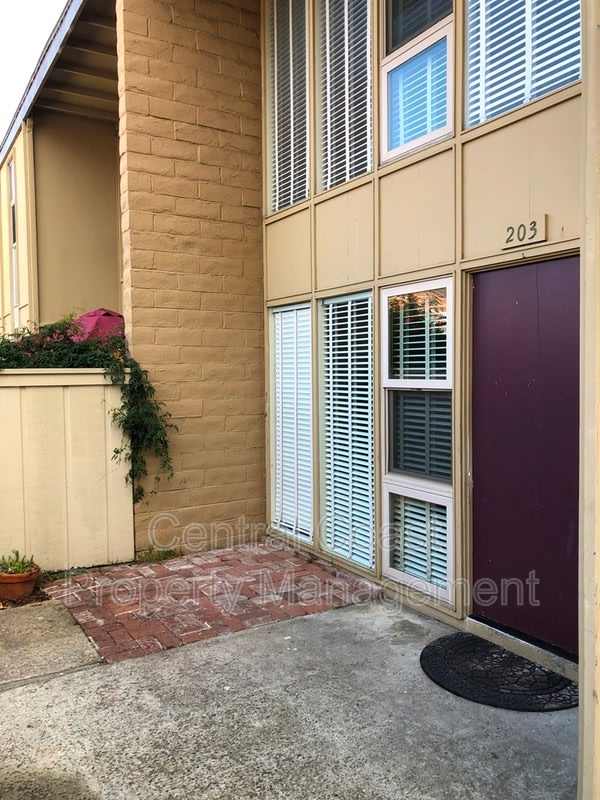 451 Dela Vina – photo 1