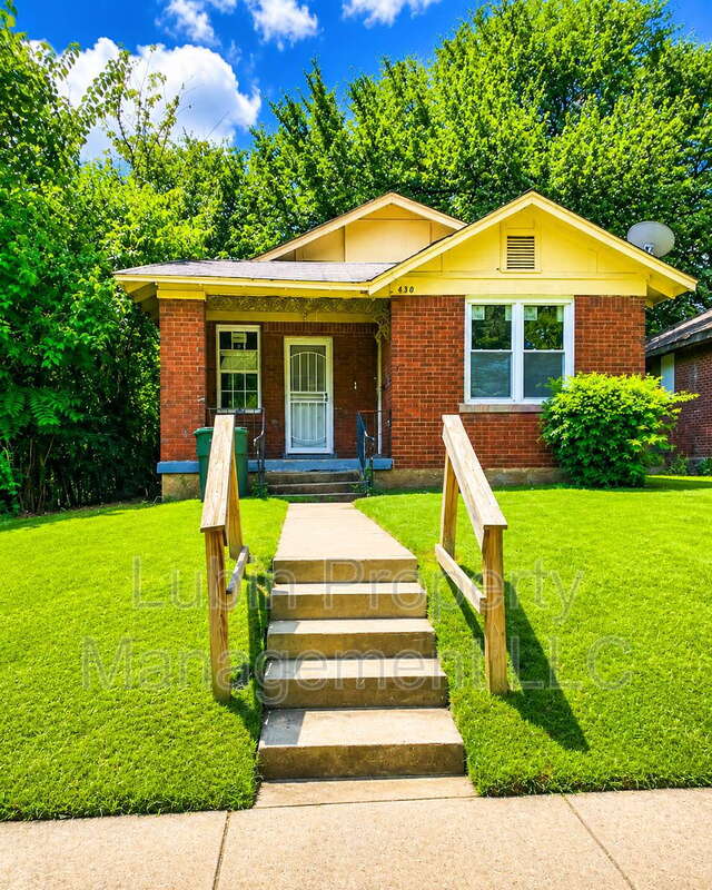 831 Kerr Ave – photo 1