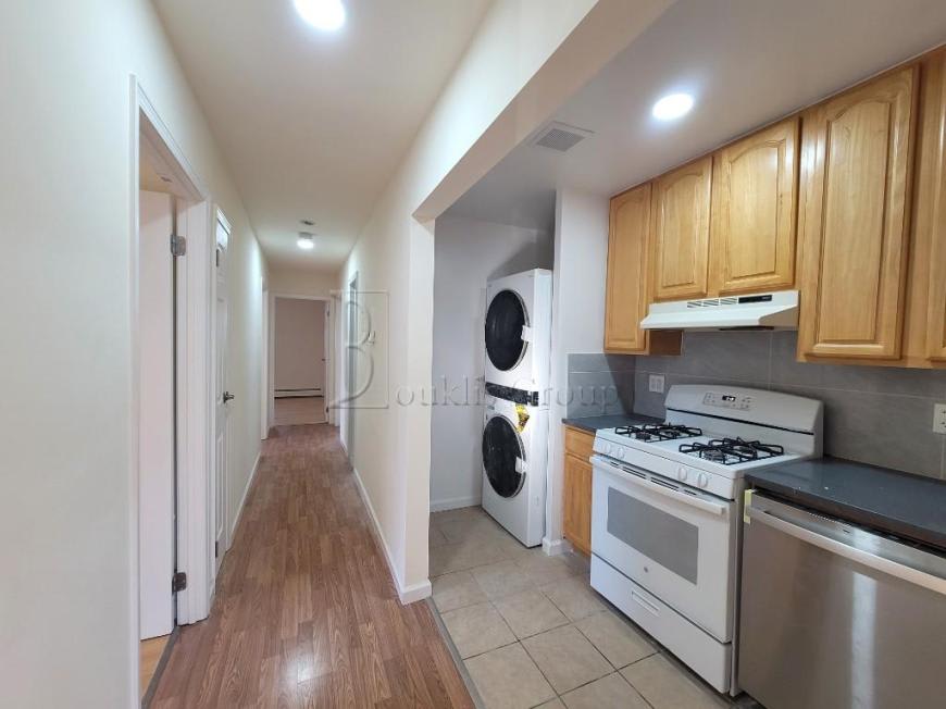 12-01 26th Avenue – photo 1