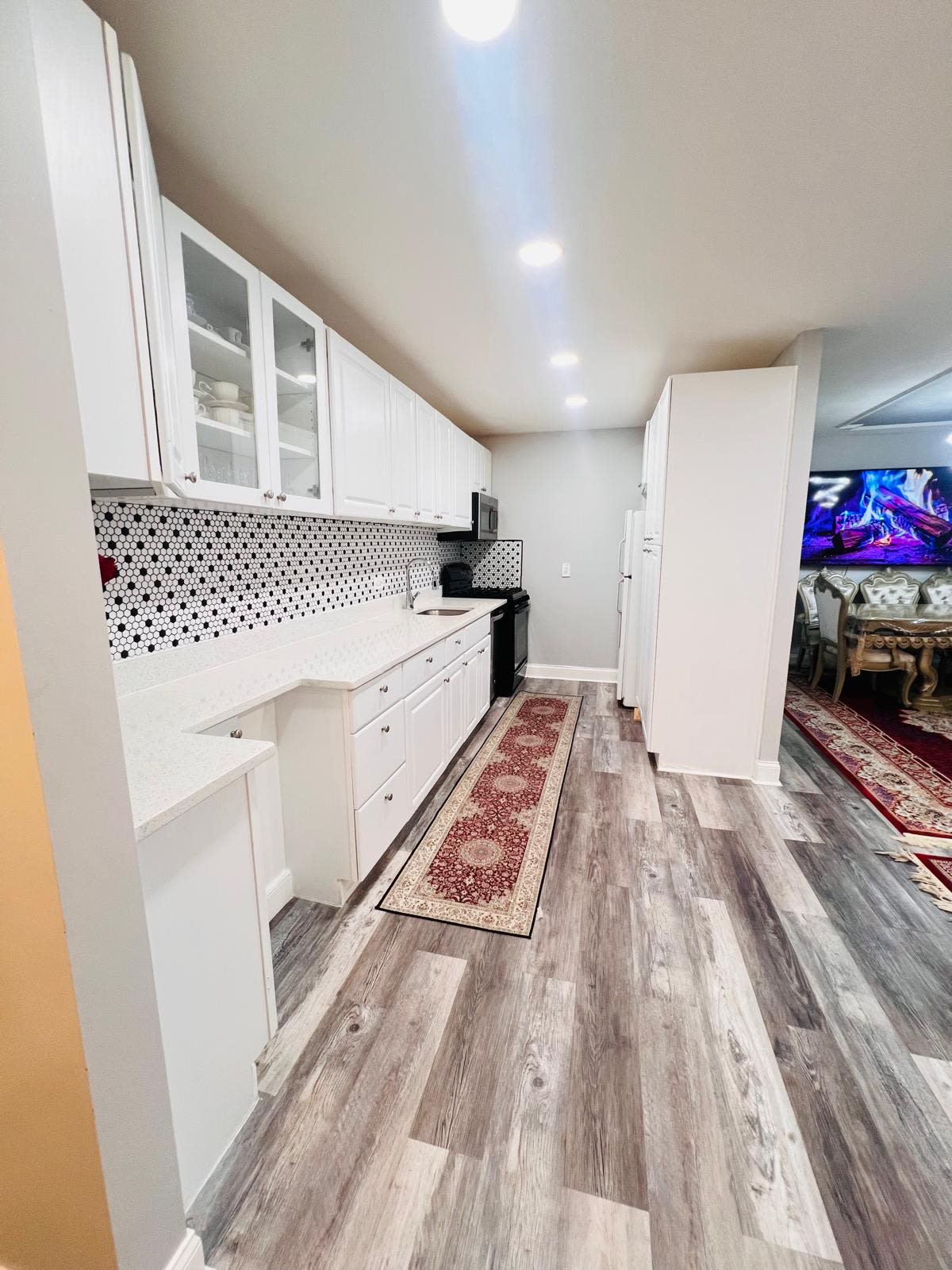 2301 Greenery Lane – photo 1 of 12