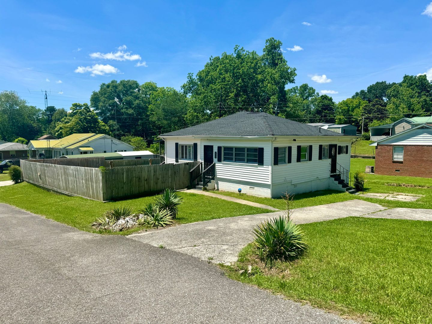 Charming Renovated Home with Private Pool! – photo 1 of 9