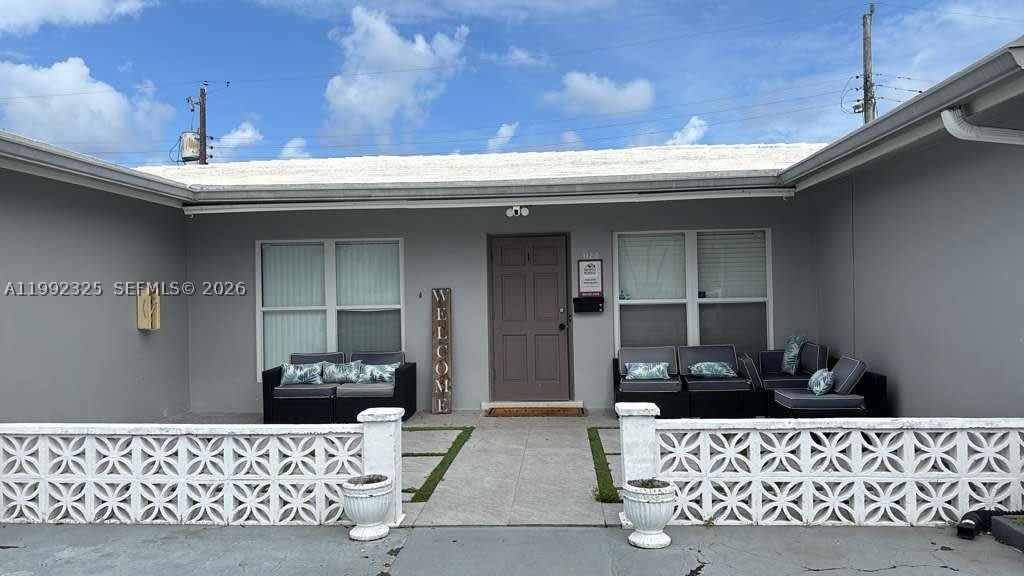 1120 NE 24th Ave – photo 1