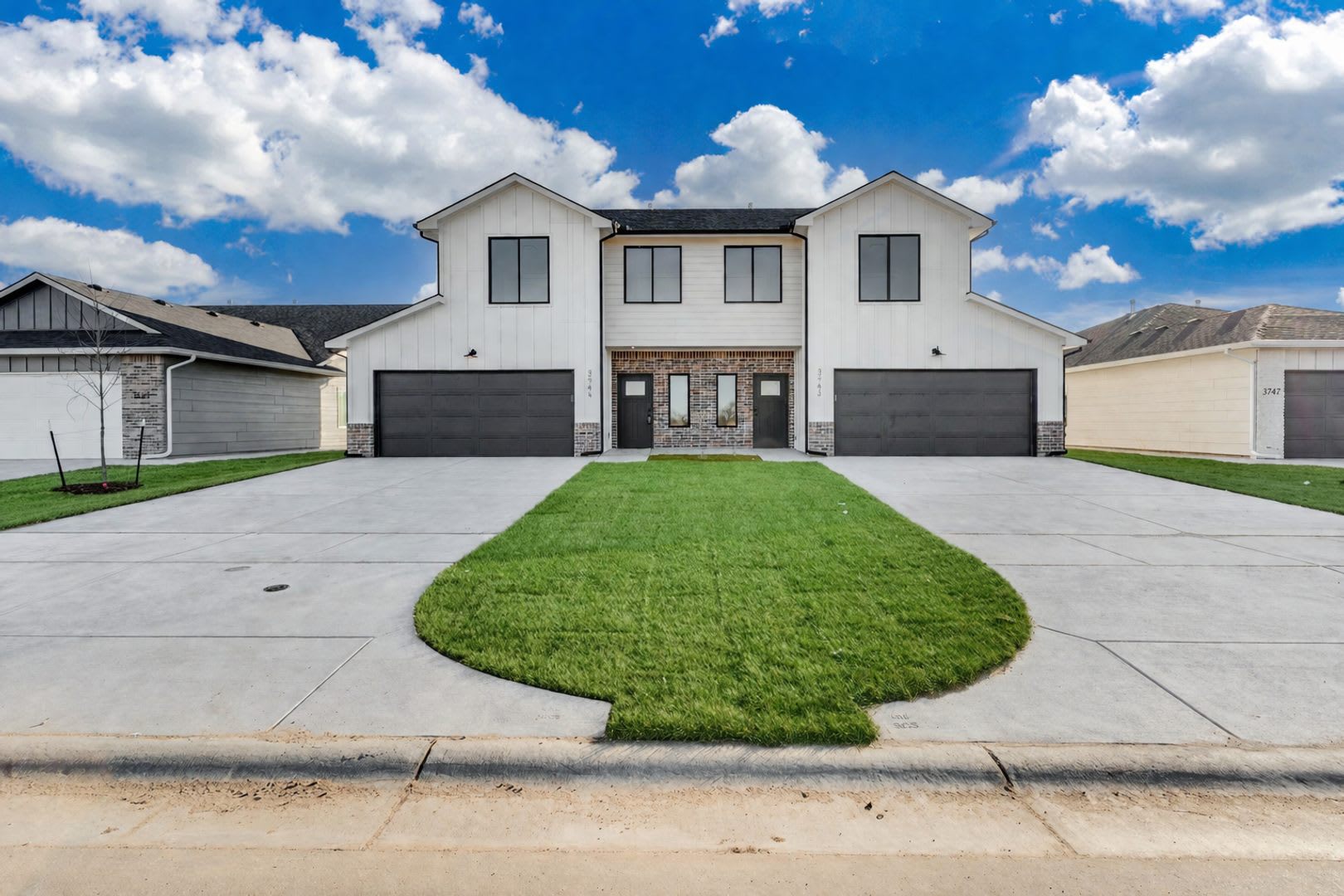 Long Beach-Tracy Plan – photo 1 of 14