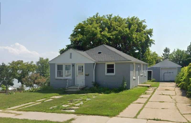 627 Fairview Avenue – photo 1 of 31