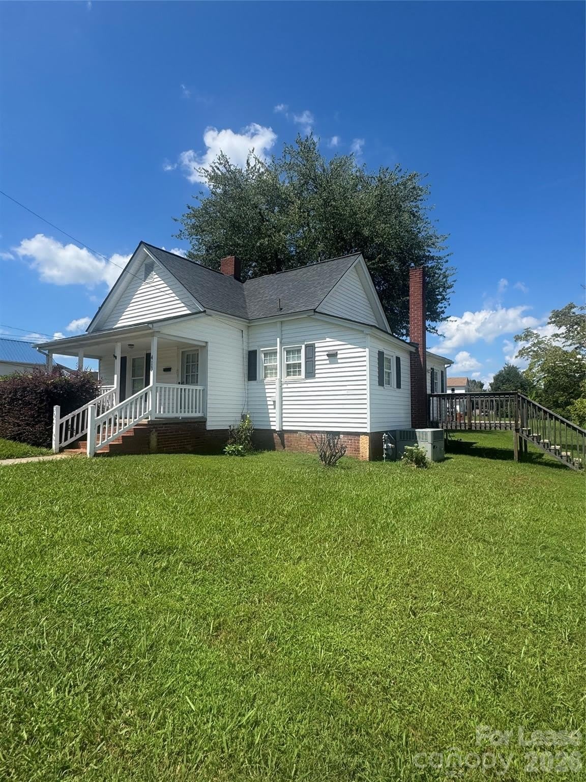 413 N Bostian Street – photo 1 of 13