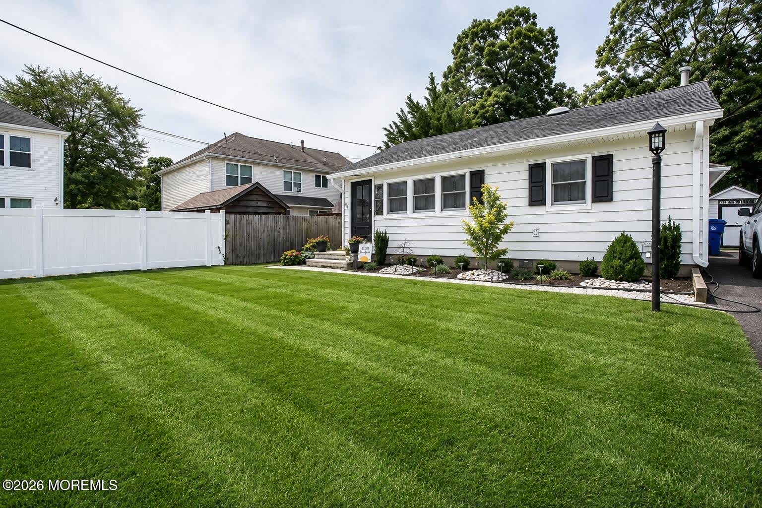457 Augustus Road – photo 1