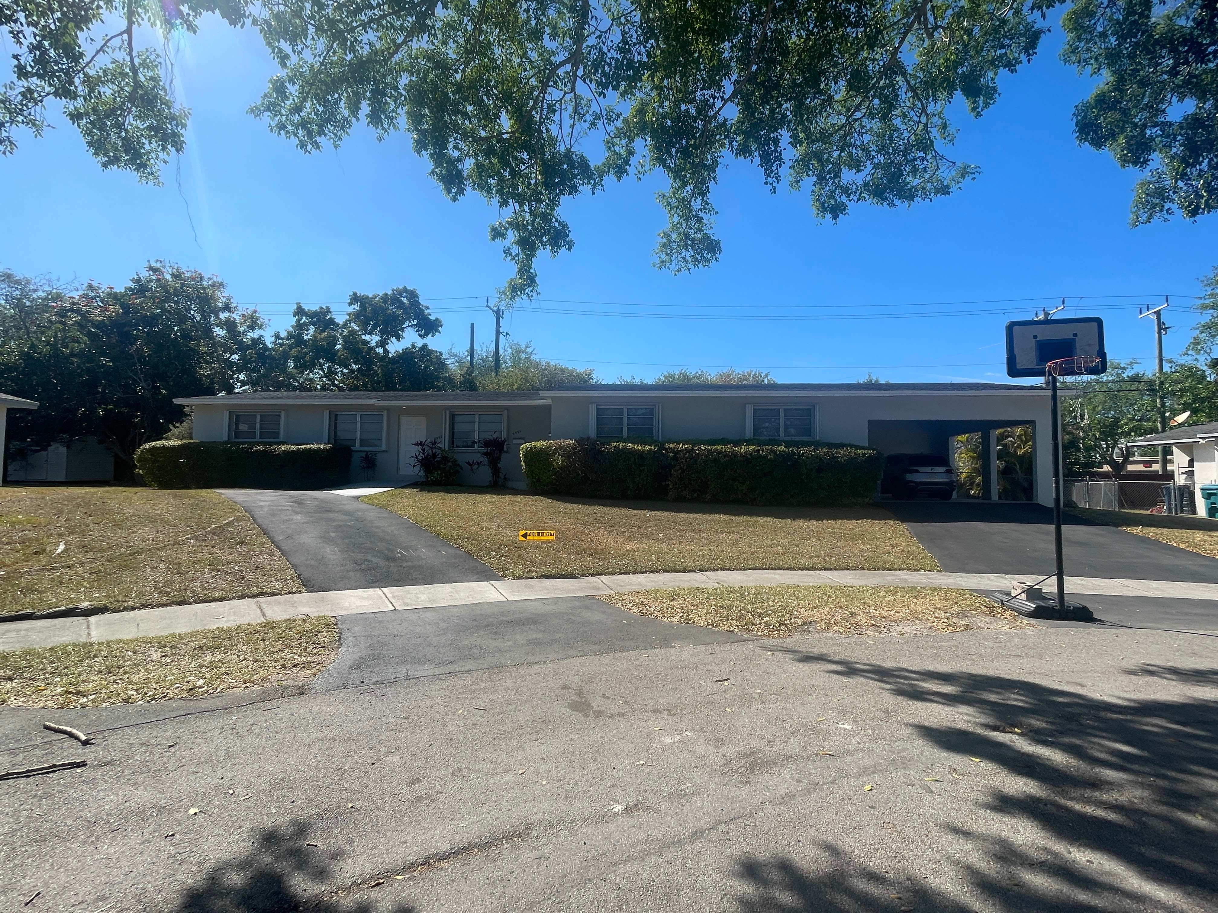 8990 Southwest 149th Street – photo 1