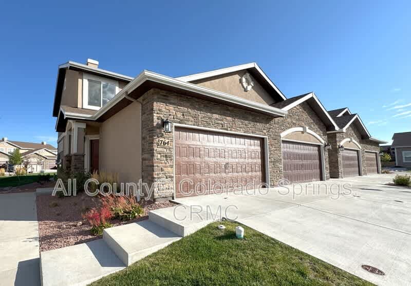 764 Brambleberry Heights – photo 1