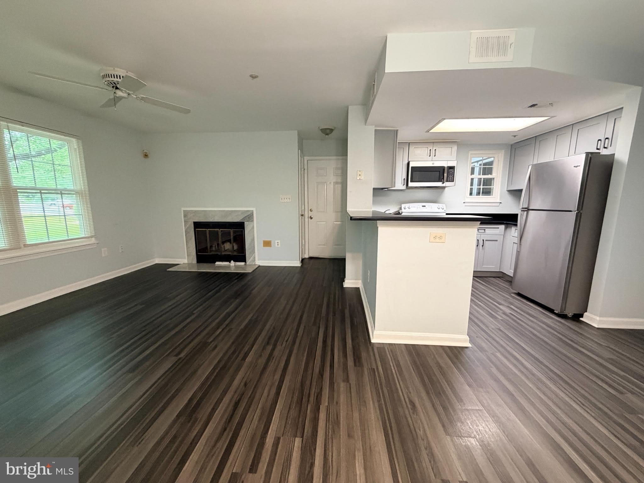 931 Hillside Lake Terrace – photo 1 of 213