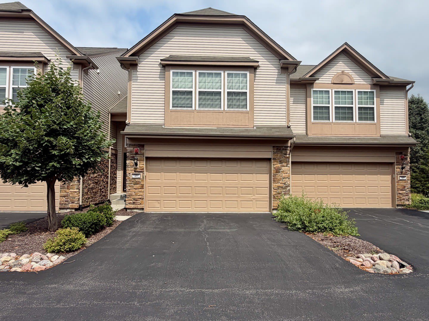 1492 Orchid Street – photo 1 of 18
