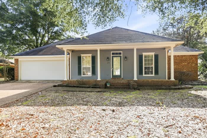 215 Clark Farms Road – photo 1 of 3