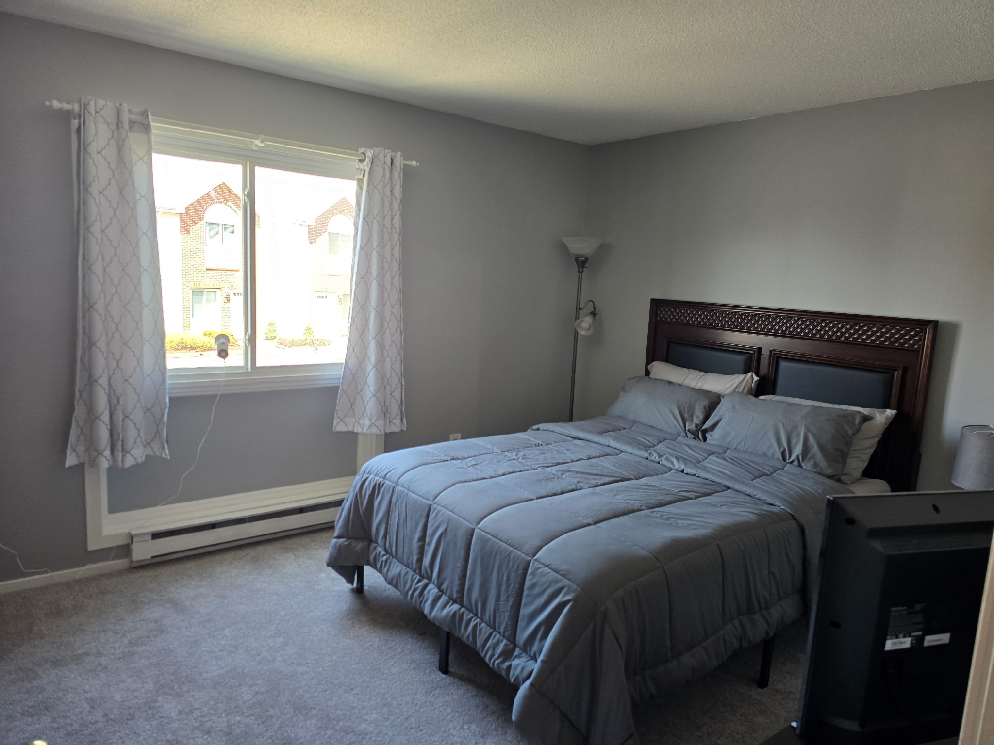 585 Park Road – photo 1