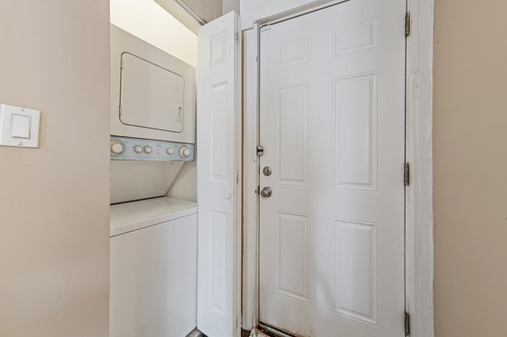 1214 Melrose – photo 1