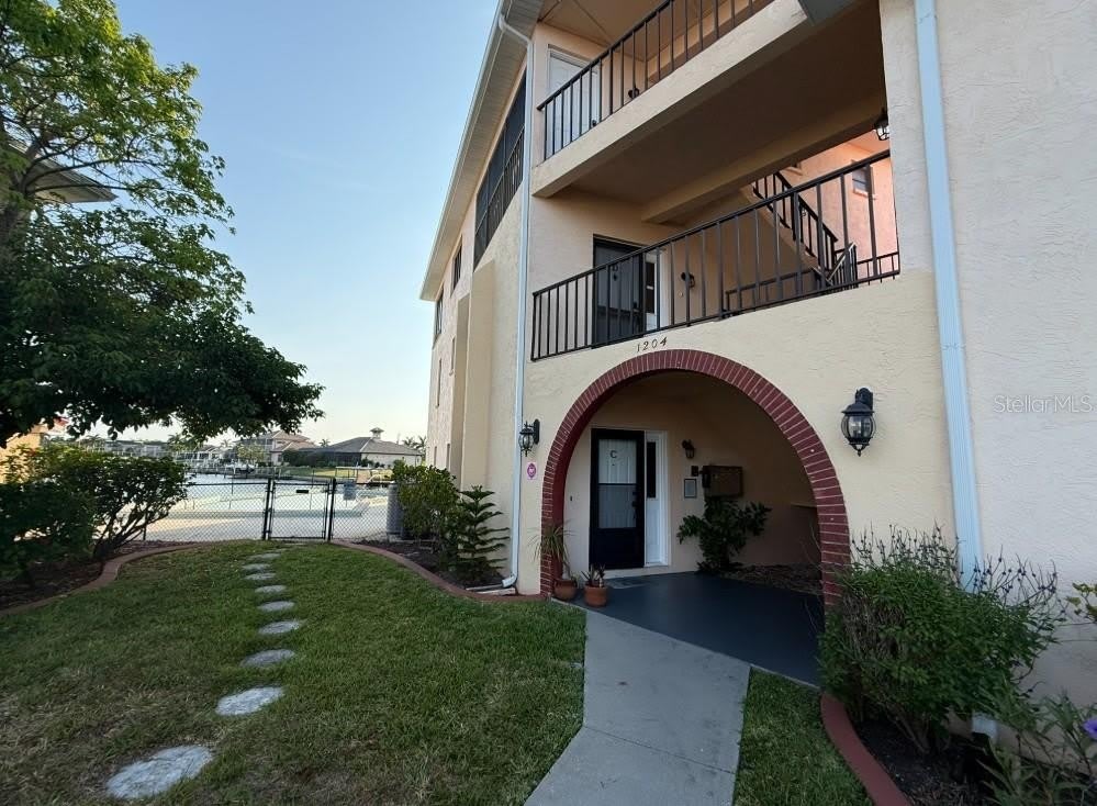1204 Spanish Cay Lane – photo 1 of 82