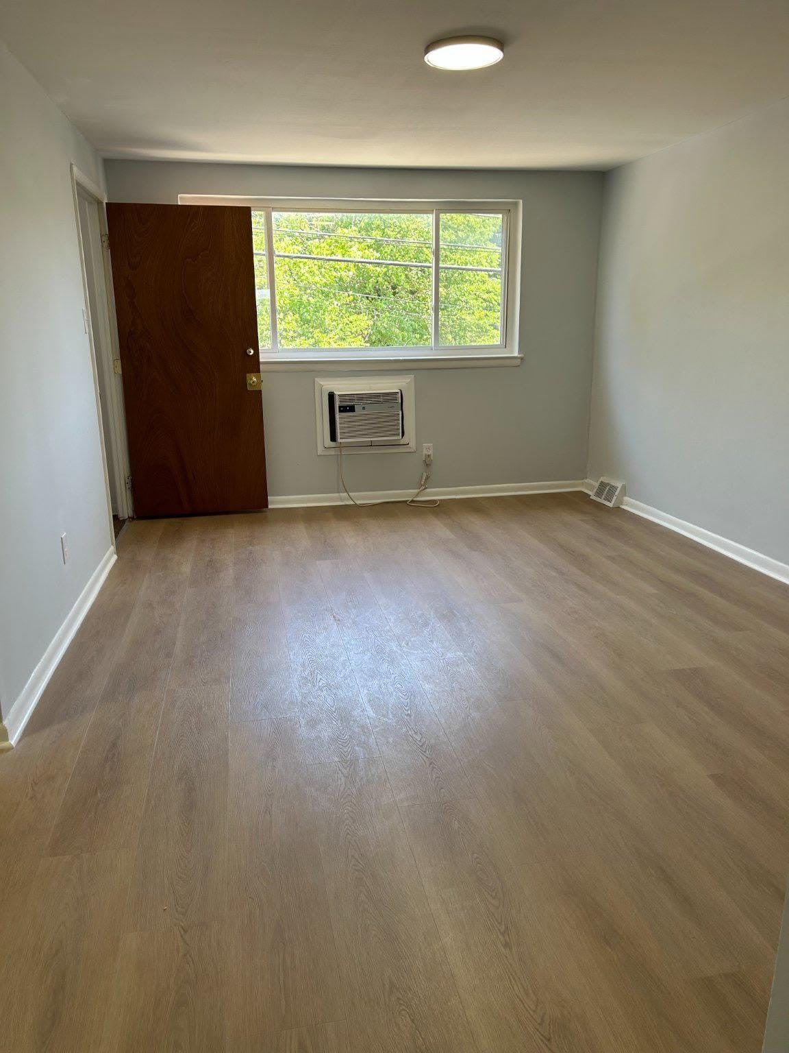 308 BURMONT ROAD – photo 1 of 20