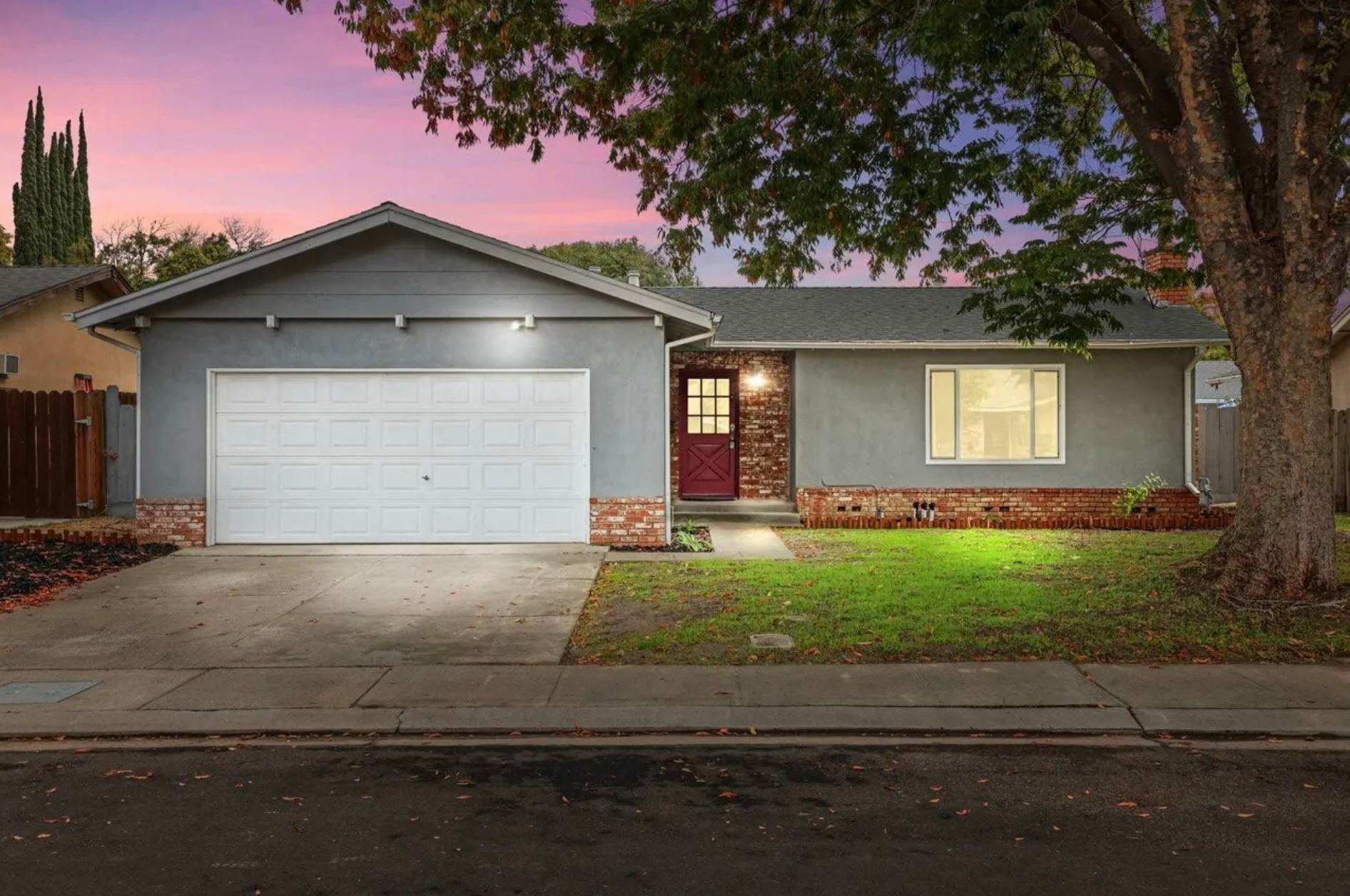1828 Serena Avenue – photo 1