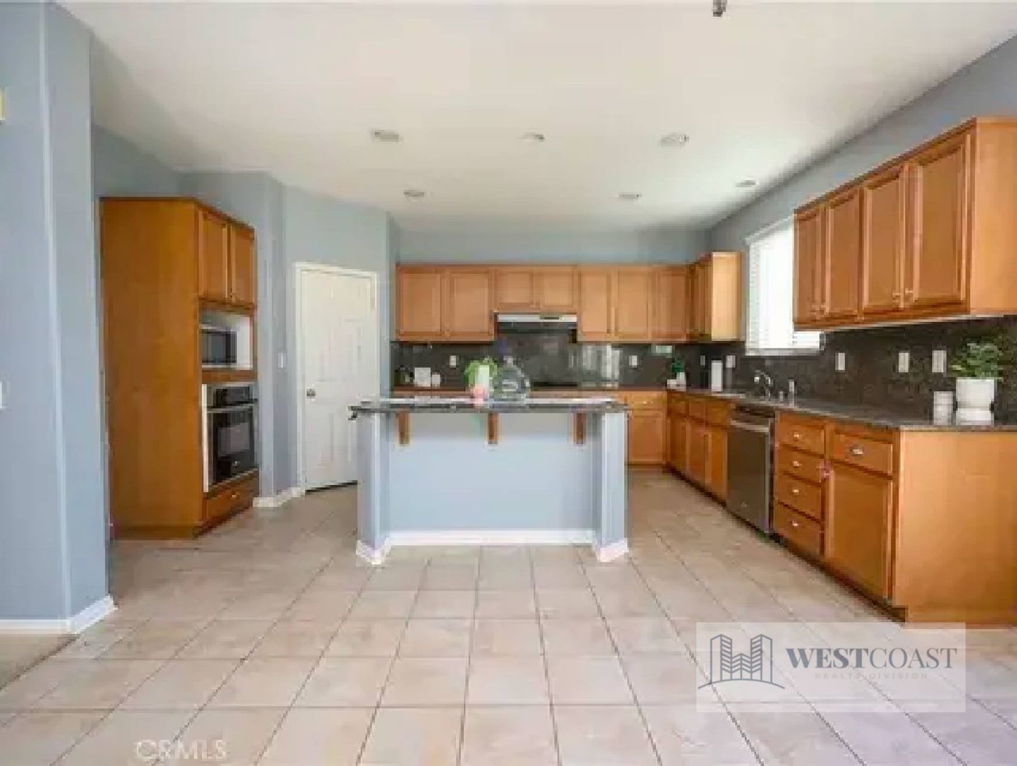 ROSETTA CANYON Gem!- 4 Bedroom 3 bath plus large bonus room. – photo 1 of 118