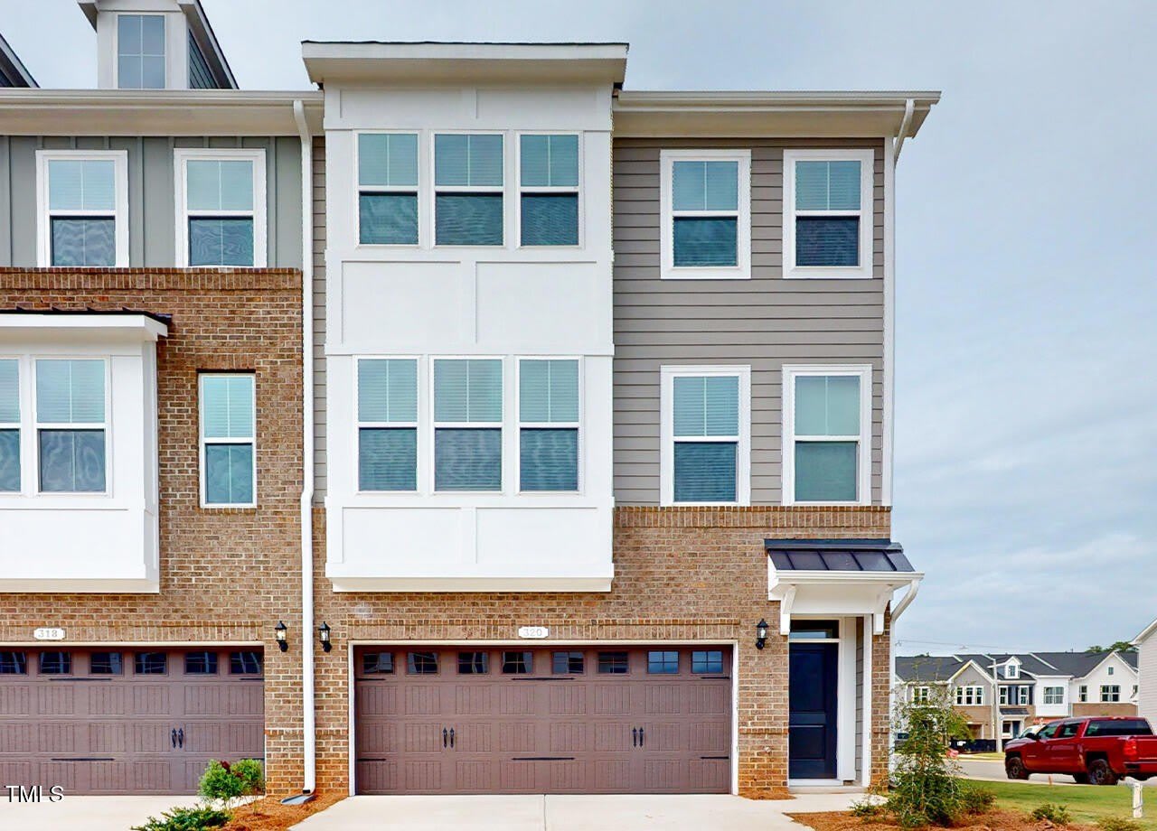 108 Daisy Mum Road – photo 1